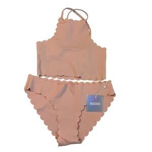 NWT Missguided Mix and Match Scallop Bikini Top & Bottom